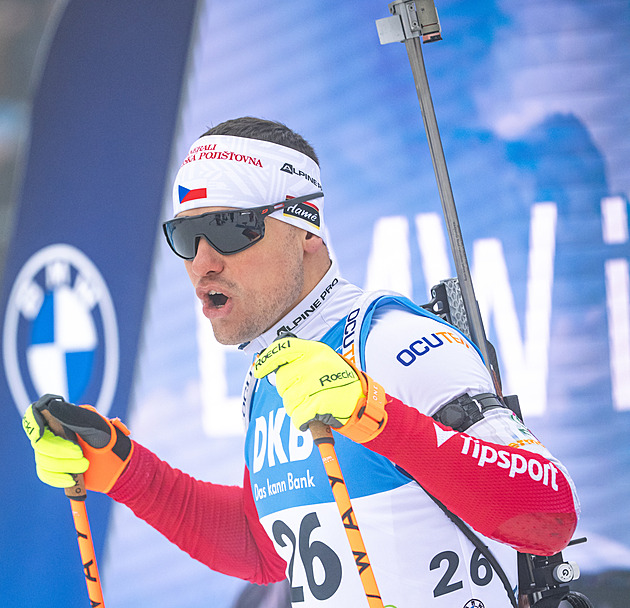 Biatlon ONLINE: Čtyři Češi ve stíhačce, Krčmář začal skvěle a posouvá se