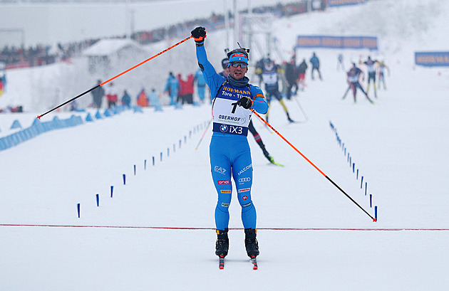 Něžný obr vládne. Giacomel pobláznil Itálii, ustojí tlak před domácí olympiádou?
