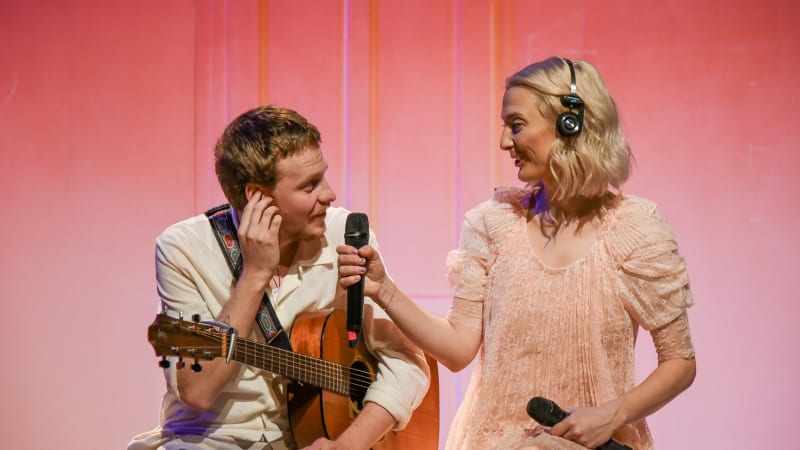 Nádherná zpráva: Zpěvačka Poláková tajila těhotenství, teď ukázala krásné bříško