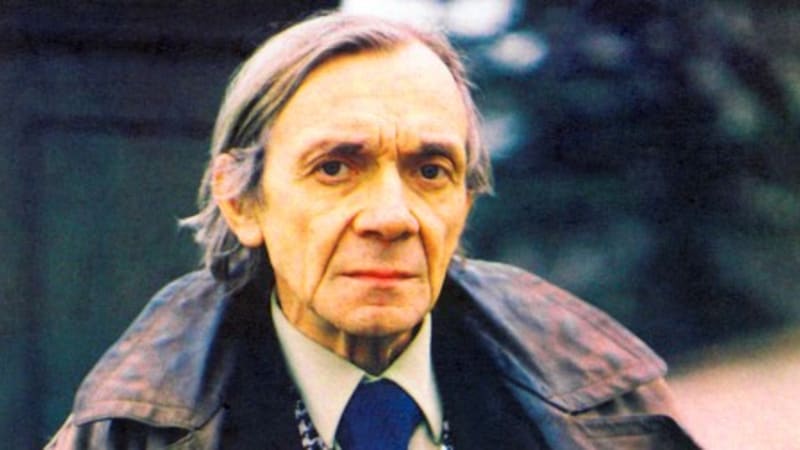 Josef Kemr za zprávu o blížícím se konci lékařům poděkoval. Jeho hrob si koupil herec Bareš