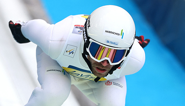 Skokan Koudelka v Sapporu postoupil z kvalifikace, Rygl ani veterán Kasai neuspěli