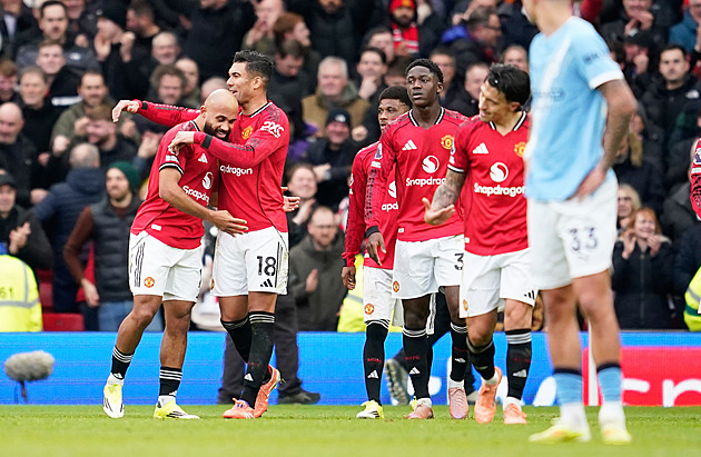 United ovládli derby se City, Arsenal jen remizoval. Souček byl u výhry West Hamu