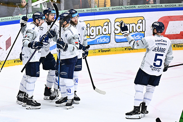 Liberec s Plzní mají jisté čtvrtfinále. Kladno a Olomouc si zahrají play off