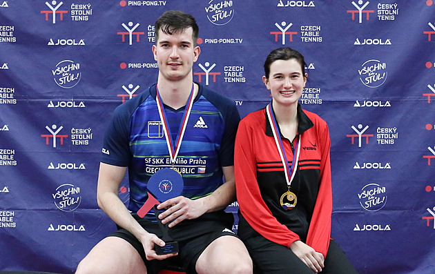 Reitšpies je potřetí českým šampionem ve stolním tenisu, Petrovová slaví poprvé