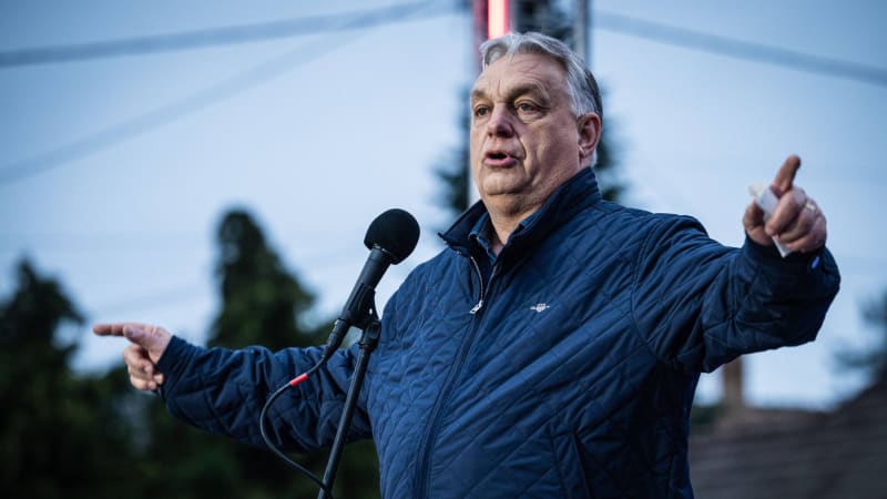 Maďarskem zmítá před volbami případ sabotáže plynovodu. Orbána přijel podpořit Vance