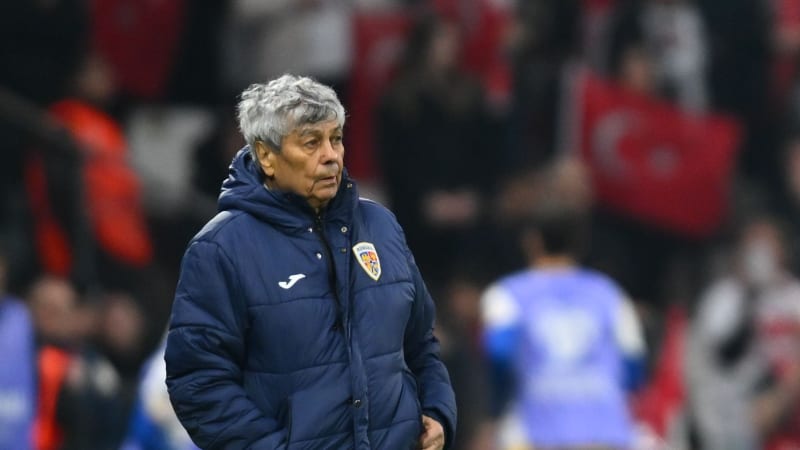 Zemřel legendární rumunský trenér Lucescu. Před dvěma týdny ještě bojoval s reprezentací o MS
