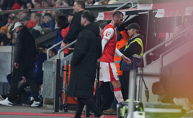 Slavia - Plzeň 0:0, chabý šlágr. Domácí kvůli plivanci ztratili vyloučeného Chorého