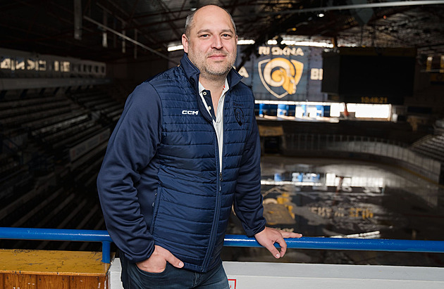 Buď dorovnáme, nebo budeme stagnovat, ví šéf Zlína Pravda. Štve ho arogance APK