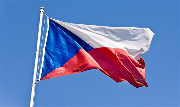 Česko bude slavit den vlajky, připadne na 30. března. Novelu podepsal prezident