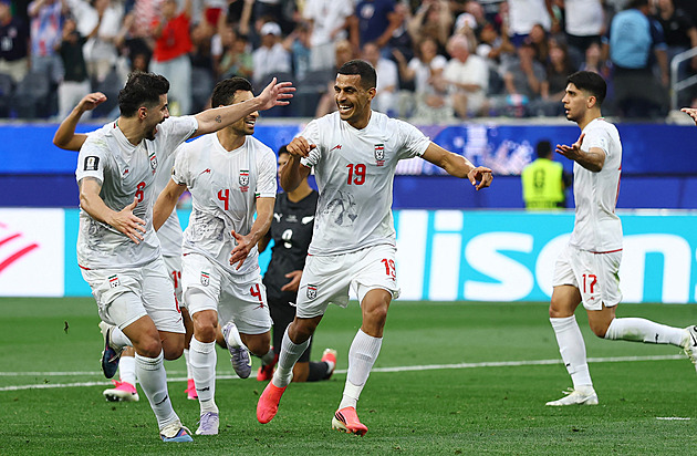 ONLINE: Írán - Nový Zéland 2:2, opět je srovnáno. Další zápletku přidává Mohebi