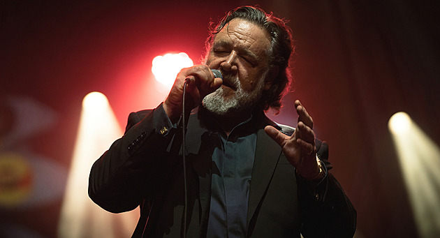 Oscarový herec Russell Crowe zahraje v Praze s kapelou. Přednostní nákup vstupenek